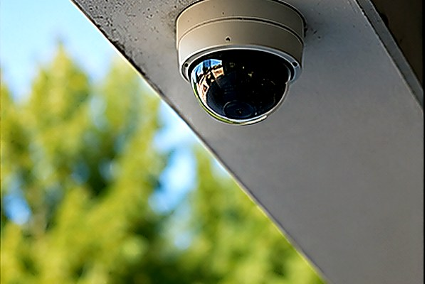 Camera dome CCTV exterior casa Ilfov